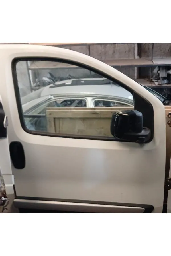 Fiat Fiorino Çıkma Sağ Ön Kapı 