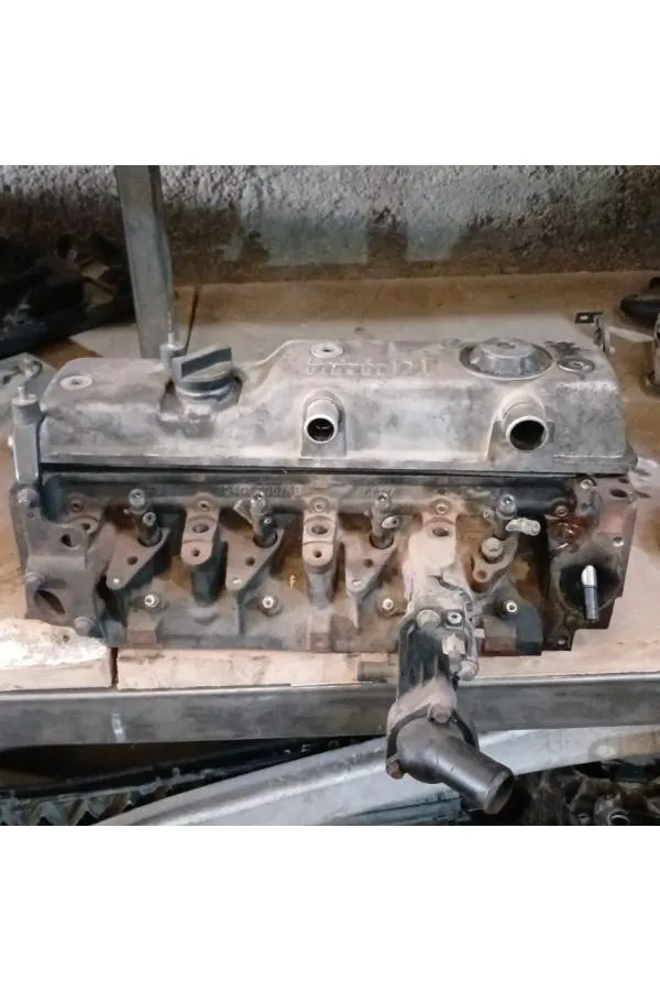 Ford Connect 75'lik 2003 - 2007 Uyumlu Çıkma Silindir Kapağı