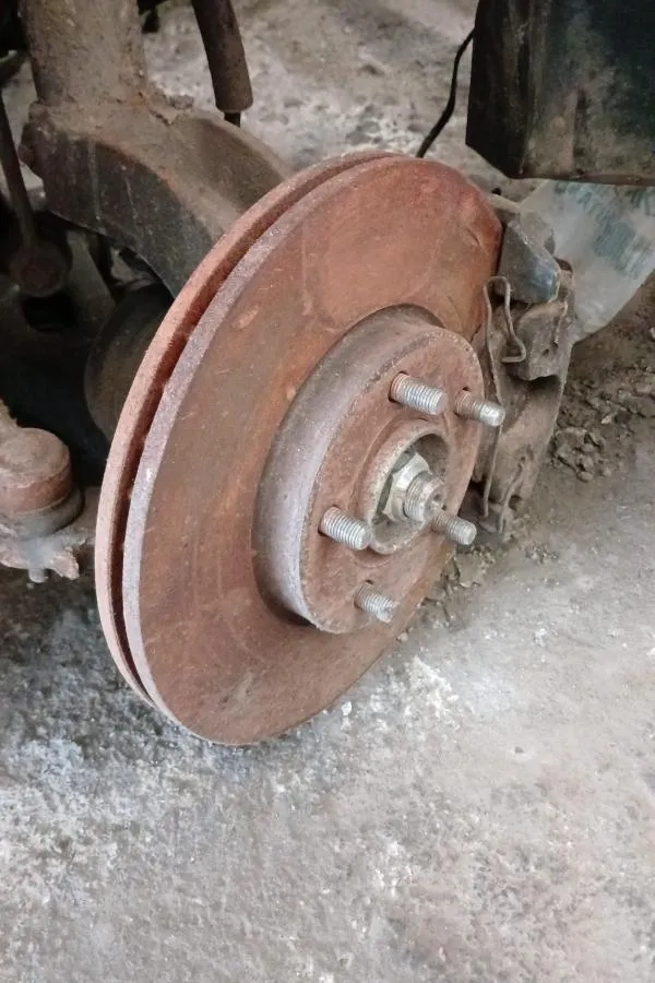 Ford Connect Çıkma Sol Taşıyıcı 