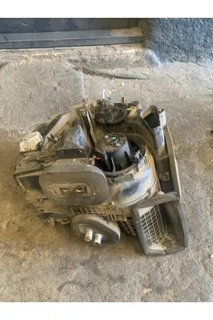 Ford Custom Kalorifer Kazanı Çıkma