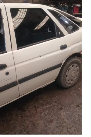 Ford Escort Sol Arka Kapı Çıkma Beyaz 