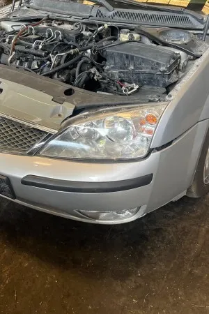 Ford Mondeo Sol Far Çıkma