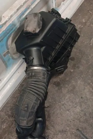 Ford Transit 155 Ps V363 Hava Filtre Kazanı Çıkma