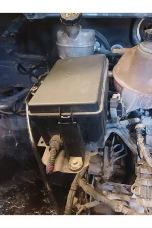 Ford Transit 155 Ps Motor İçi Sigorta Tablası Çıkma