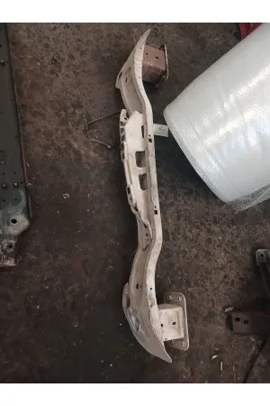 Ford Transit V363 Ön Tampon Demiri Çıkma